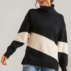 NWT- Cream and Black Cowl neck- Plus size